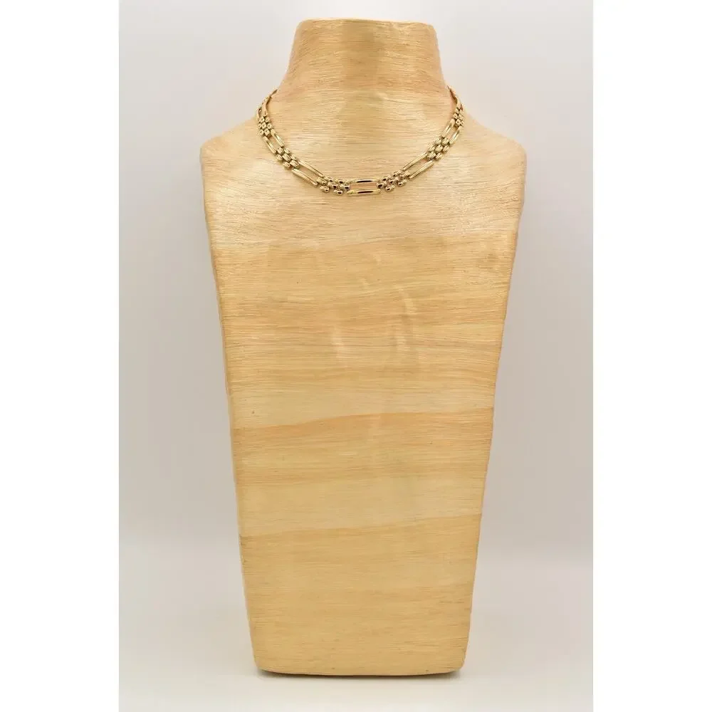 Monet stunning necklace